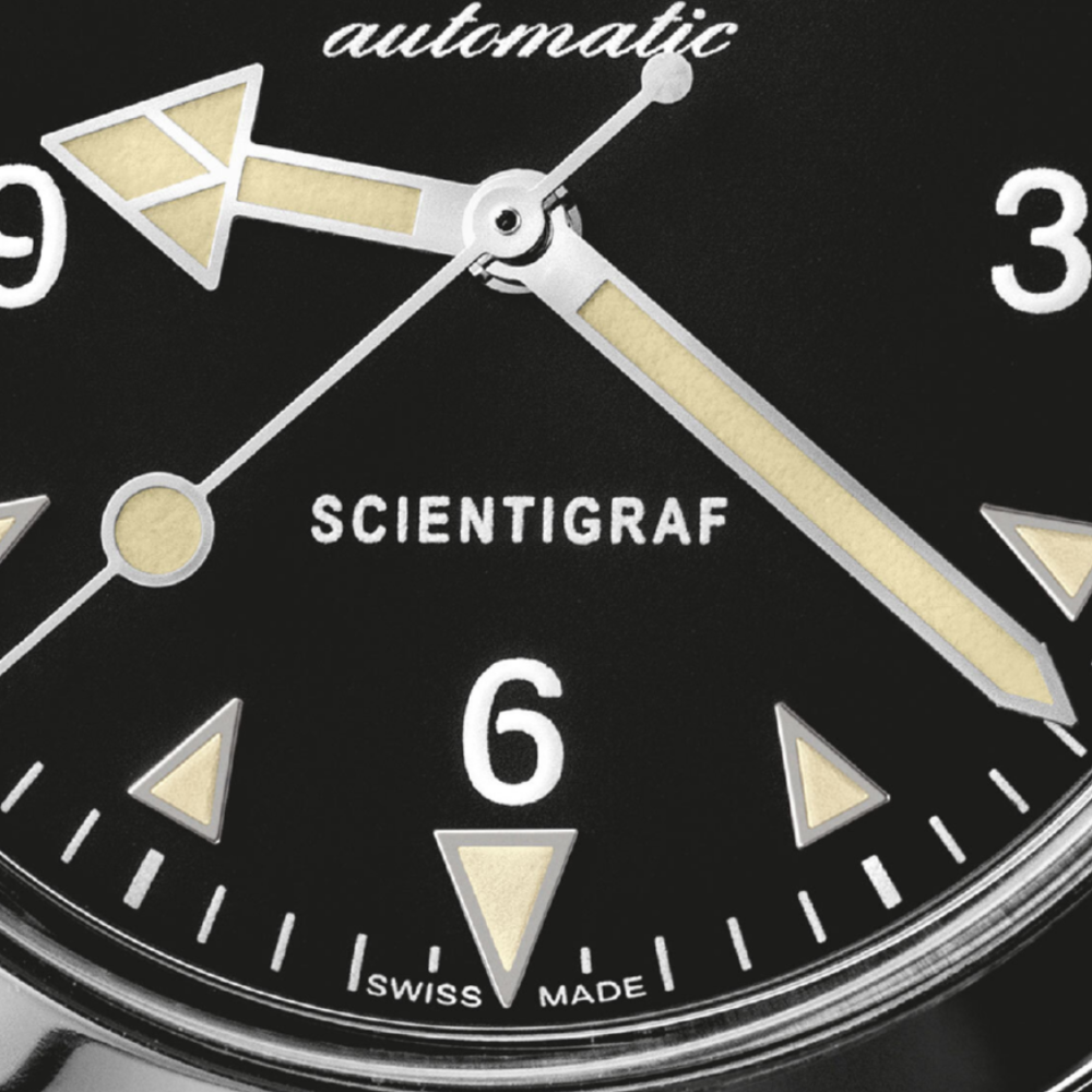 Eberhard Scientigraf 41043.01 CP fondello con disegno 1961